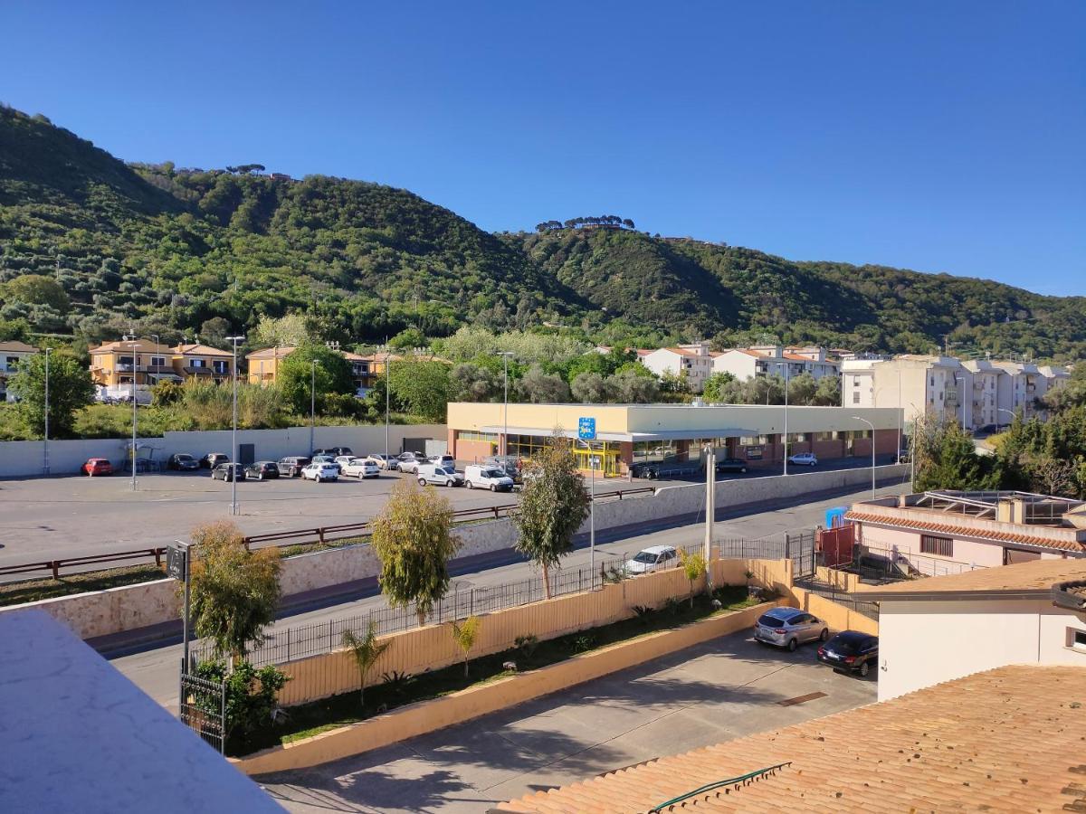 Appartamento Orizzonte Stromboli トロペーア エクステリア 写真